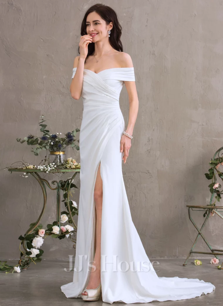 idees derobe de mariee longue 2025