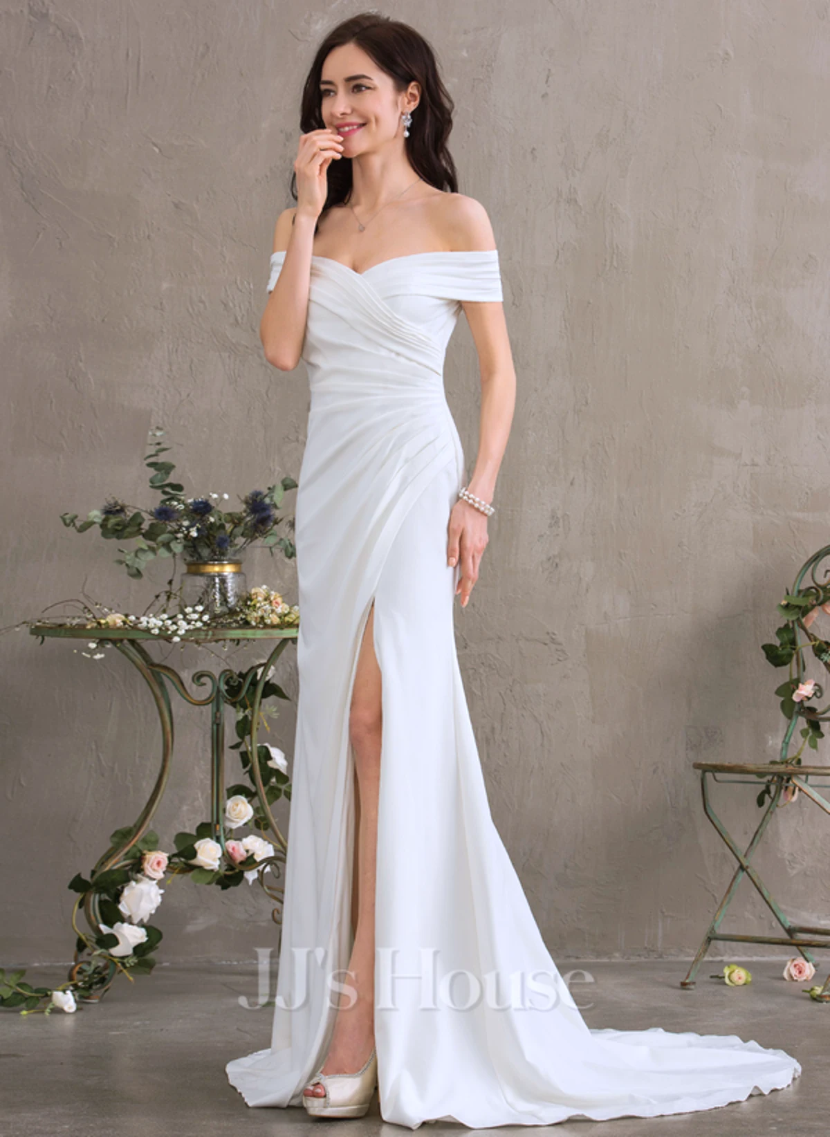 idees derobe de mariee longue 2025